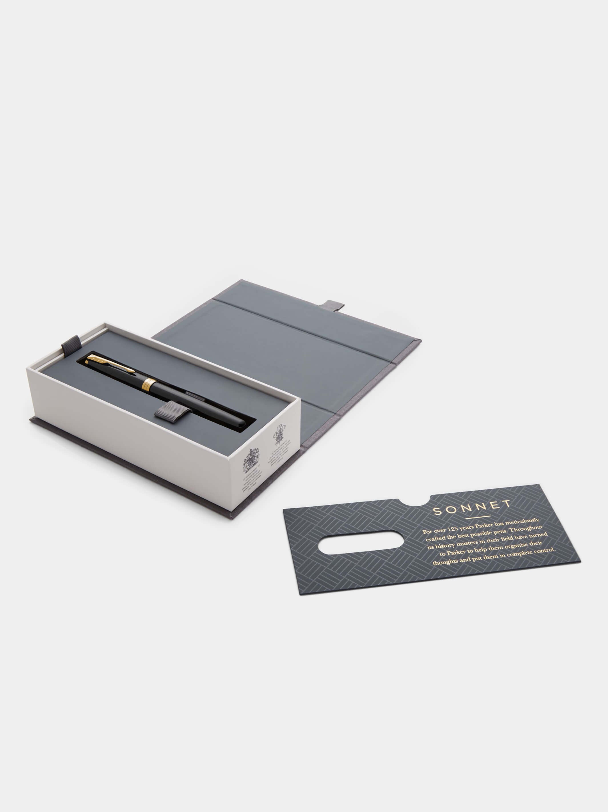 Parker Sonnet Black Lacquer GT Fountain Pen in a gift box
